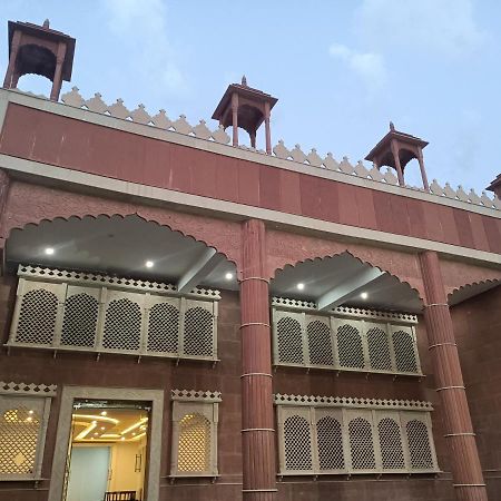 Hotel Rajwada Palace Орчха Экстерьер фото