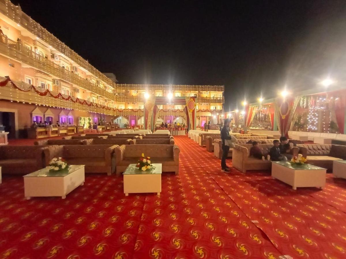 Hotel Rajwada Palace Орчха Экстерьер фото